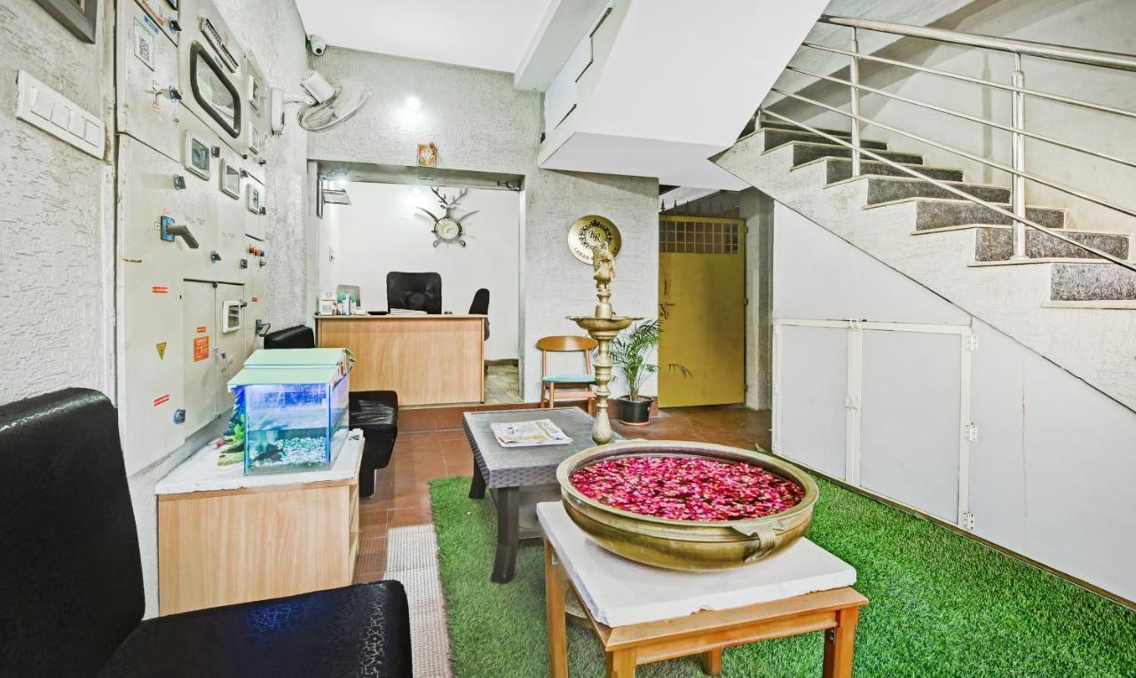 Treebo Trend Karan Residency Hotel Mysore Exterior photo